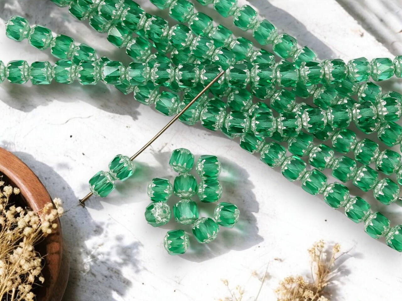 *20* 6mm Silver Washed Emerald Green Fire Polished Cathedral Beads